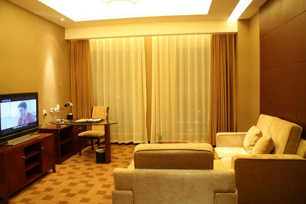 Royal King Residence Hotel Хайдянь Номер фото